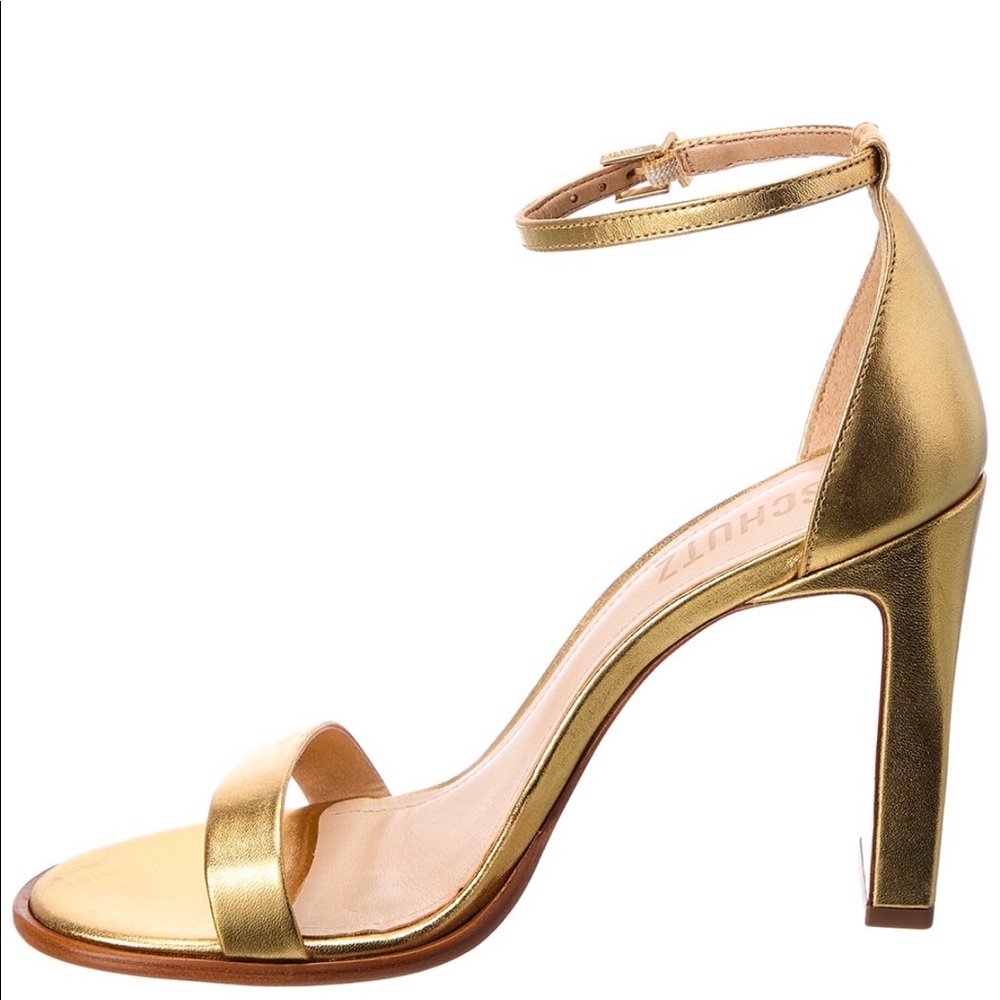 Brand new unsused schutz Suzy lee heel in gold